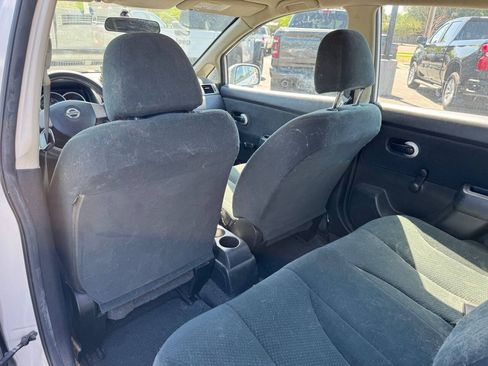 Used 2011 Nissan Versa 1.8 S FWD image 13