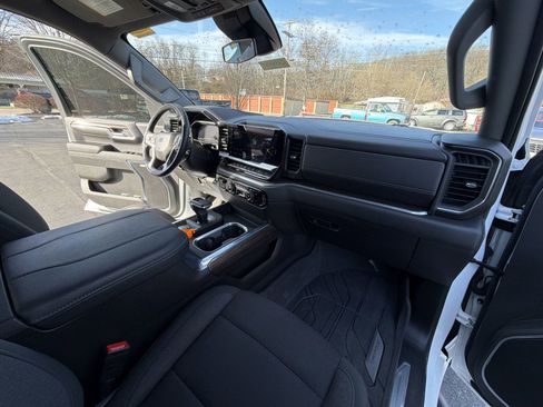 Used 2023 Chevrolet Silverado 1500 RST w/ Convenience Package II image 28