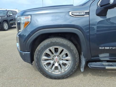 Used 2021 GMC Sierra 1500 Denali w/ Technology Package AWD/4WD image 24