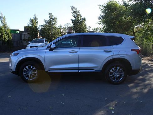 Used 2019 Hyundai Santa Fe SE w/ Cargo Package FWD image 4