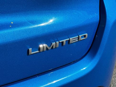 Used 2025 Jeep Compass Limited AWD/4WD image 27
