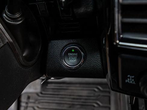 Used 2021 Ford F250 Lariat w/ Lariat Ultimate Package image 22