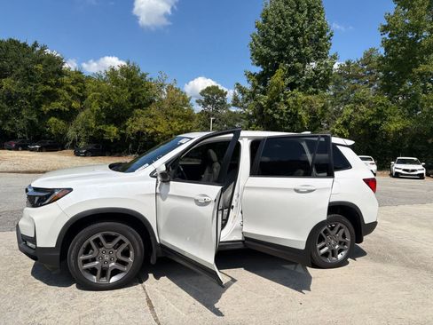 Used 2023 Honda Passport EX-L image 18