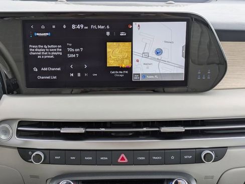 Used 2024 Hyundai Palisade Limited image 21