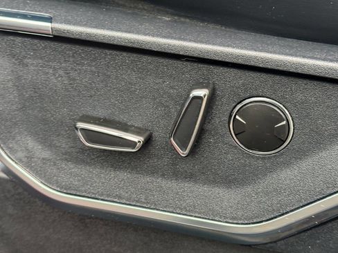 Used 2023 Ford F150 Raptor image 31