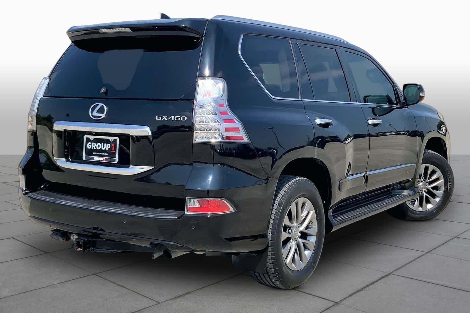 Used 2016 Lexus GX 460 Luxury AWD/4WD image 12
