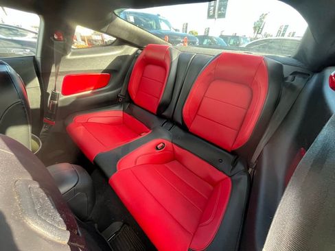 Used 2021 Ford Mustang GT Premium w/ Equipment Group 401A image 8