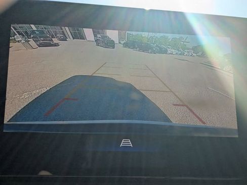 Used 2025 Chevrolet TrailBlazer LT FWD image 21