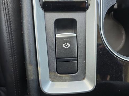 Used 2024 Nissan Altima 2.5 SR w/ SR Premium Package AWD/4WD image 28