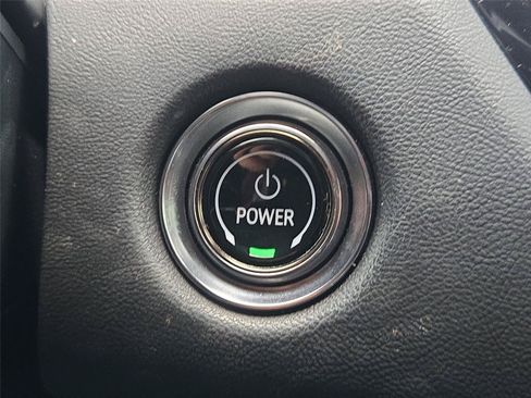 Used 2024 Cadillac Lyriq Sport AWD/4WD image 23