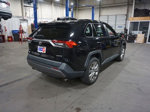 Used 2021 Toyota RAV4 Limited w/ Limited Grade Weather Package FWD image 21