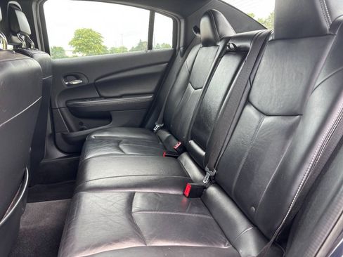 Used 2012 Chrysler 200 Limited FWD image 10