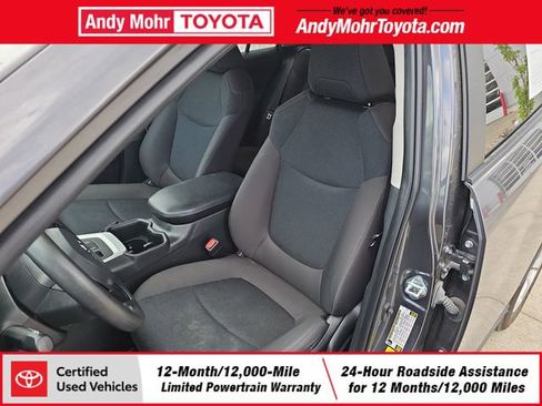 Certified 2024 Toyota RAV4 LE FWD image 10