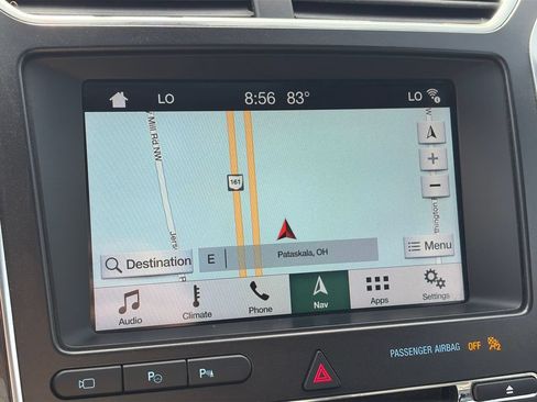 Used 2018 Ford Explorer Platinum AWD/4WD image 22