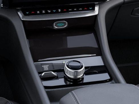 New 2026 Jeep Grand Cherokee Altitude AWD/4WD image 24