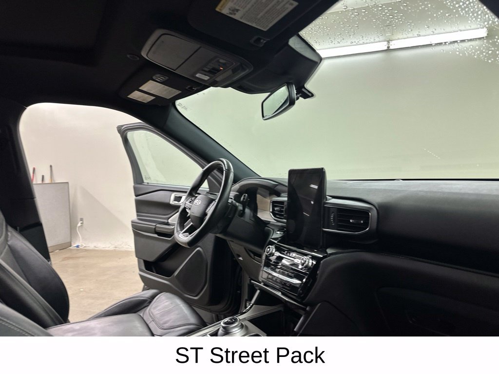 Used 2023 Ford Explorer ST w/ Equipment Group 401A AWD/4WD image 21
