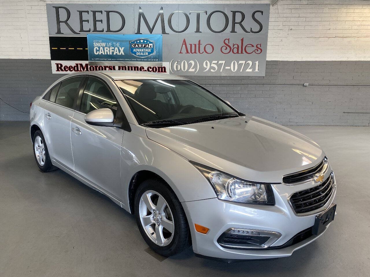 Used 2016 Chevrolet Cruze LT FWD image 1