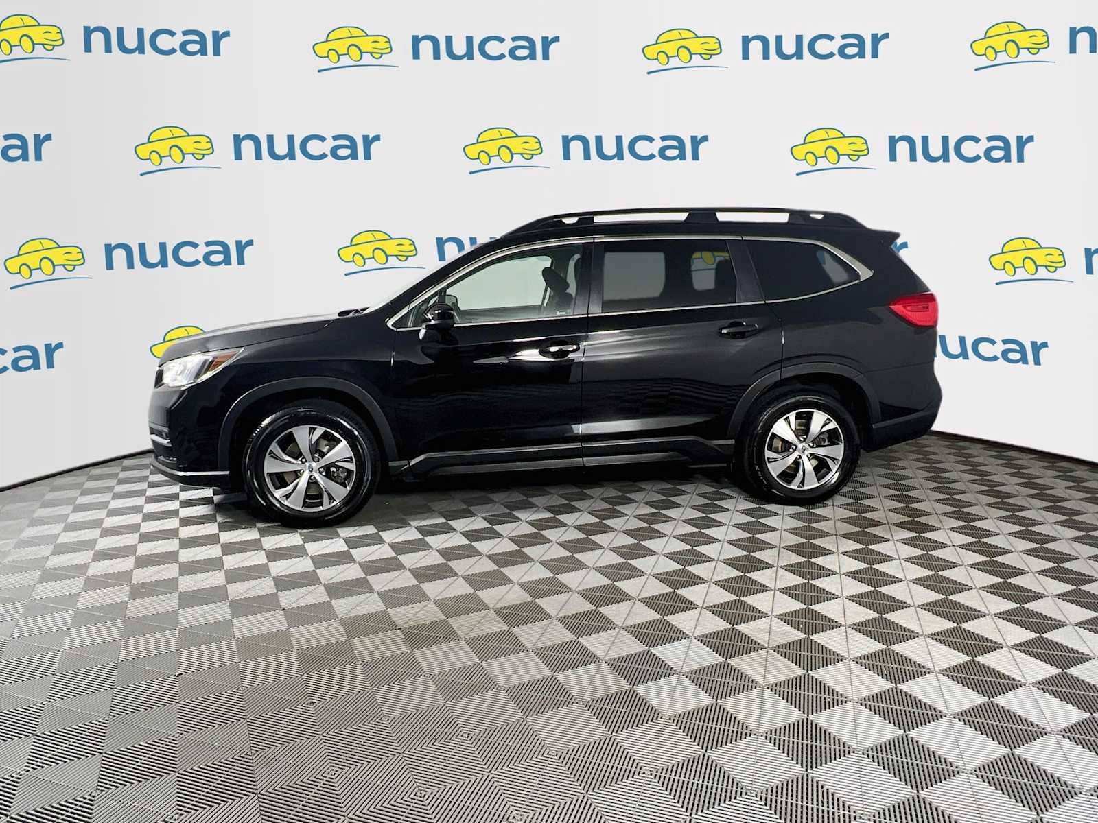 Used 2020 Subaru Ascent Premium w/ Convenience Package AWD/4WD image 4