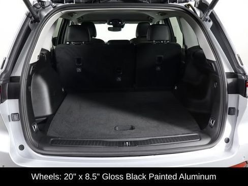 Used 2023 Jeep Grand Cherokee Limited w/ Black Appearance Package RWD image 17