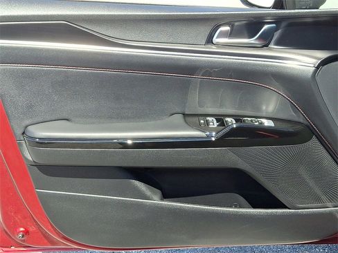 Used 2023 Kia K5 GT image 12