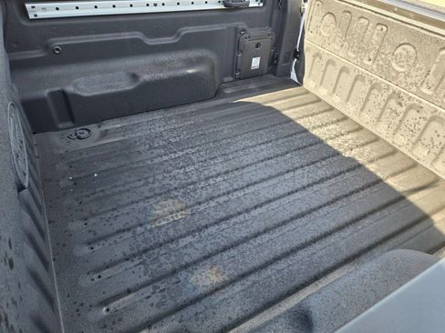 Used 2025 Ford Maverick XLT w/ XLT Luxury Package FWD image 12