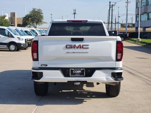 Used 2026 GMC Sierra 1500 Pro w/ Graphite Edition RWD image 12