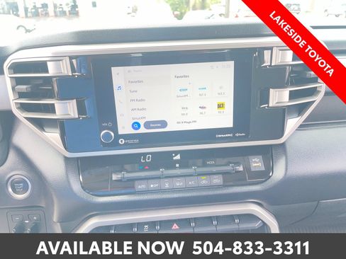 Used 2023 Toyota Tundra SR5 AWD/4WD image 30