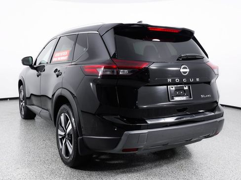 Used 2025 Nissan Rogue SL w/ SL Premium Package AWD/4WD image 7