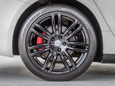 Used 2018 Maserati Ghibli image 14