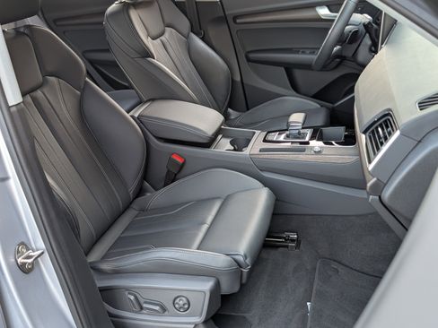 Used 2025 Audi Q5 e Premium image 23