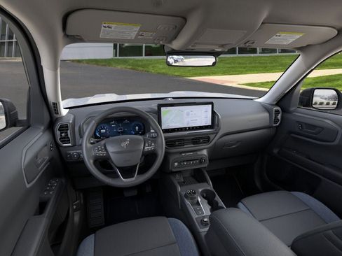 New 2025 Ford Bronco Sport Outer Banks w/ Outer Banks Tech Package+ AWD/4WD image 9