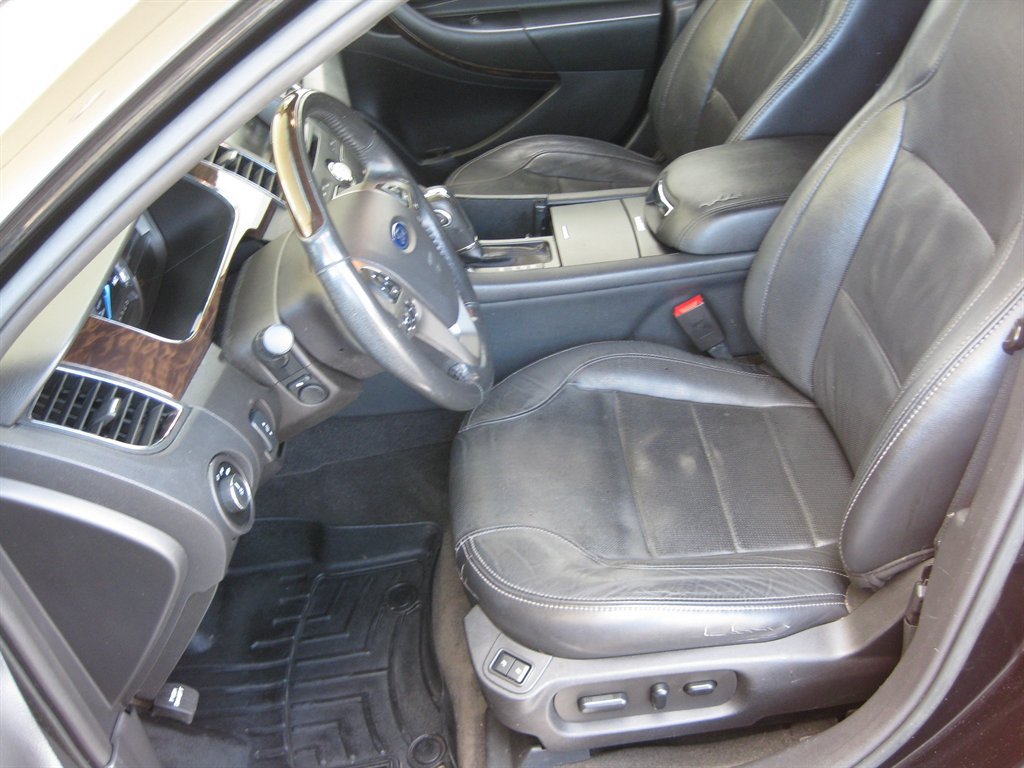 Used 2015 Ford Taurus Limited FWD image 12