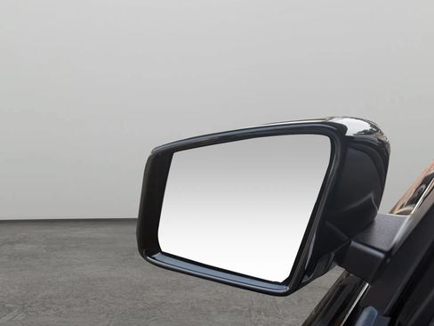 Used 2015 Mercedes-Benz ML 350 4MATIC w/ Premium 1 Package image 33