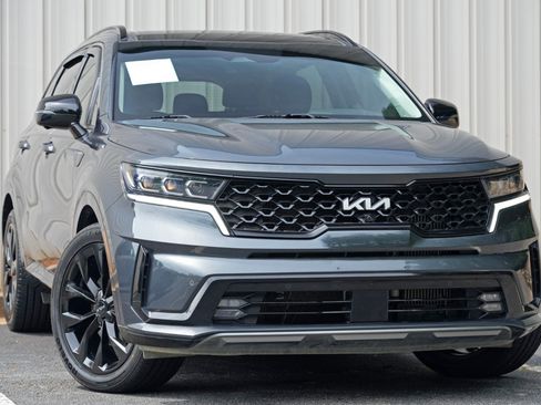 Used 2022 Kia Sorento SX FWD image 2