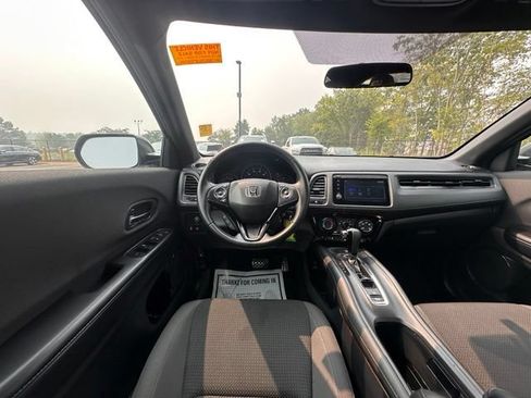 Used 2022 Honda HR-V Sport image 16