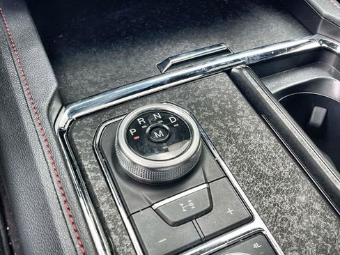 Used 2023 Ford Expedition Limited image 21