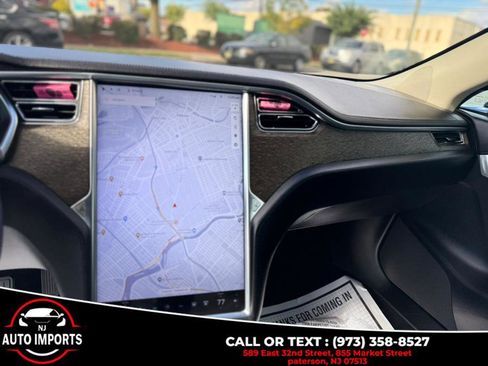 Used 2013 Tesla Model S image 22