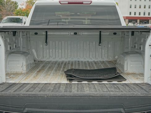 Used 2020 Chevrolet Silverado 1500 Custom Trail Boss w/ Custom Convenience Package image 9