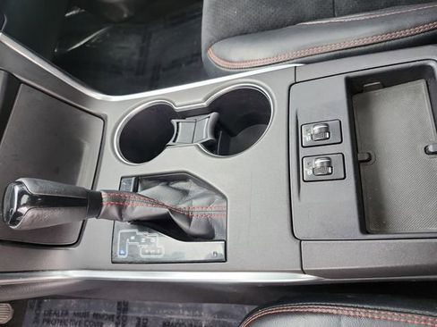 Used 2016 Toyota Camry XSE w/ Advanced Technology Package image 25