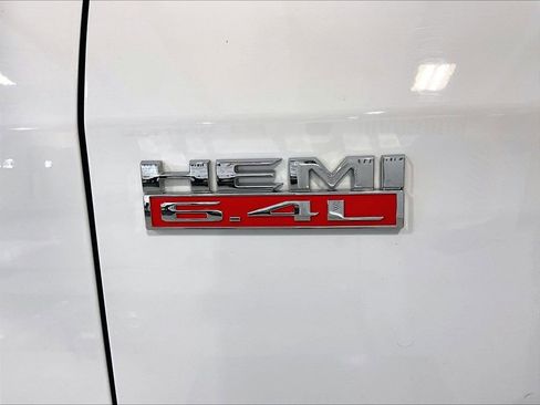 Used 2022 RAM 3500 Tradesman AWD/4WD image 27