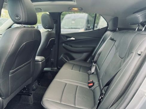 Used 2023 Buick Encore GX Essence w/ Experience Buick Package image 18