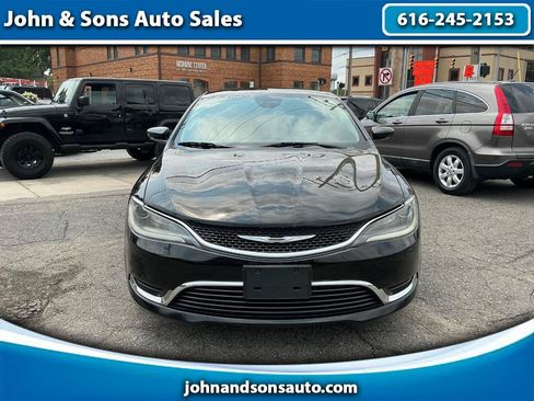 Used 2015 Chrysler 200 Limited w/ Convenience Group FWD image 1