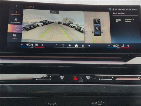 New 2026 BMW 530i xDrive w/ Premium Package AWD/4WD image 13