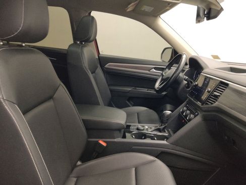 Used 2021 Volkswagen Atlas SEL image 21