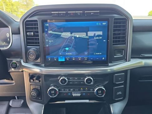 Used 2021 Ford F150 Lariat image 17