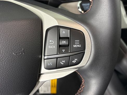 New 2026 Ford Explorer Active w/ Active Comfort Package RWD image 20