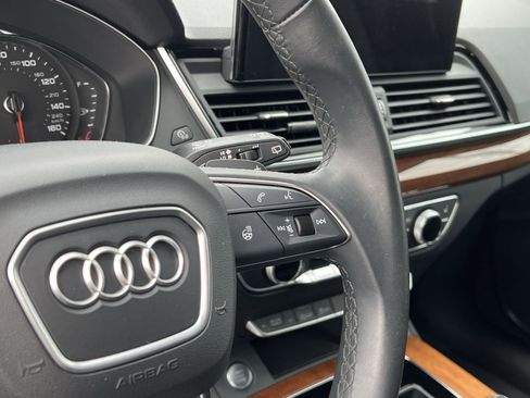 Used 2023 Audi Q5 2.0T Premium w/ Convenience Package image 33