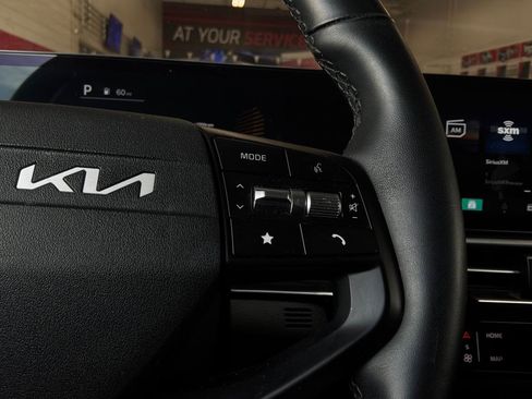 Used 2026 Kia Sportage LX FWD image 34