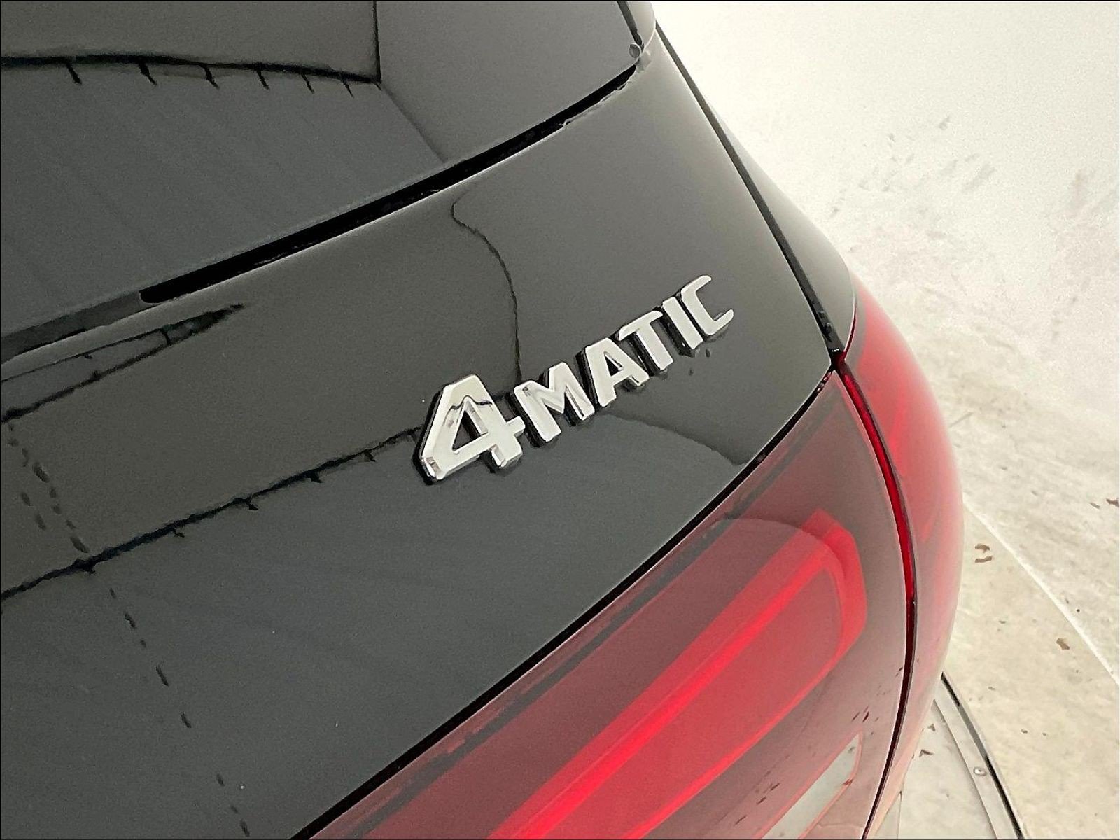 Certified 2025 Mercedes-Benz GLE 450 4MATIC w/ AMG Line Exterior image 24