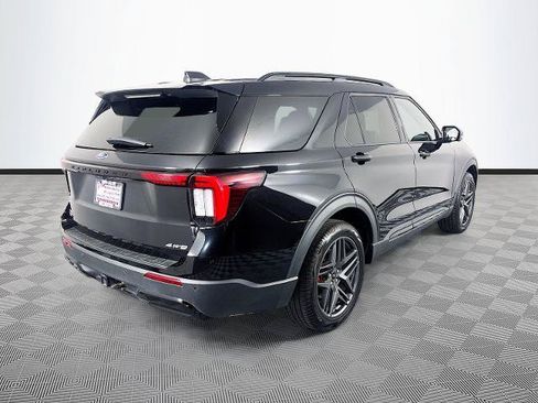 Certified 2025 Ford Explorer ST-Line w/ ST-Line Street Pack AWD/4WD image 7
